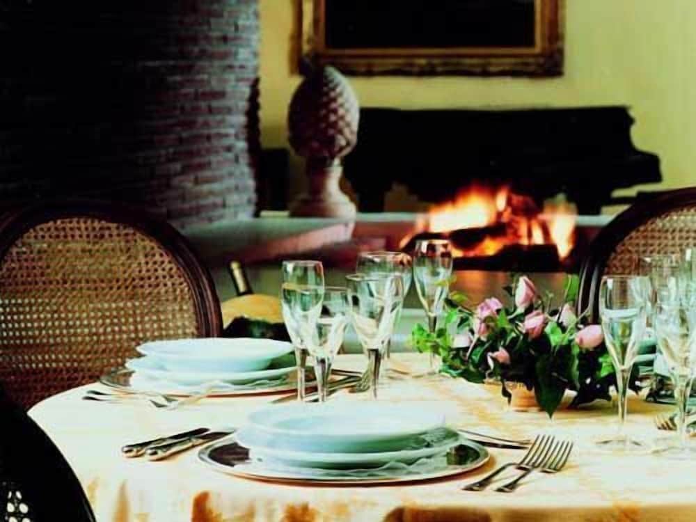 Фото Hotel Villa Paradiso dell'Etna