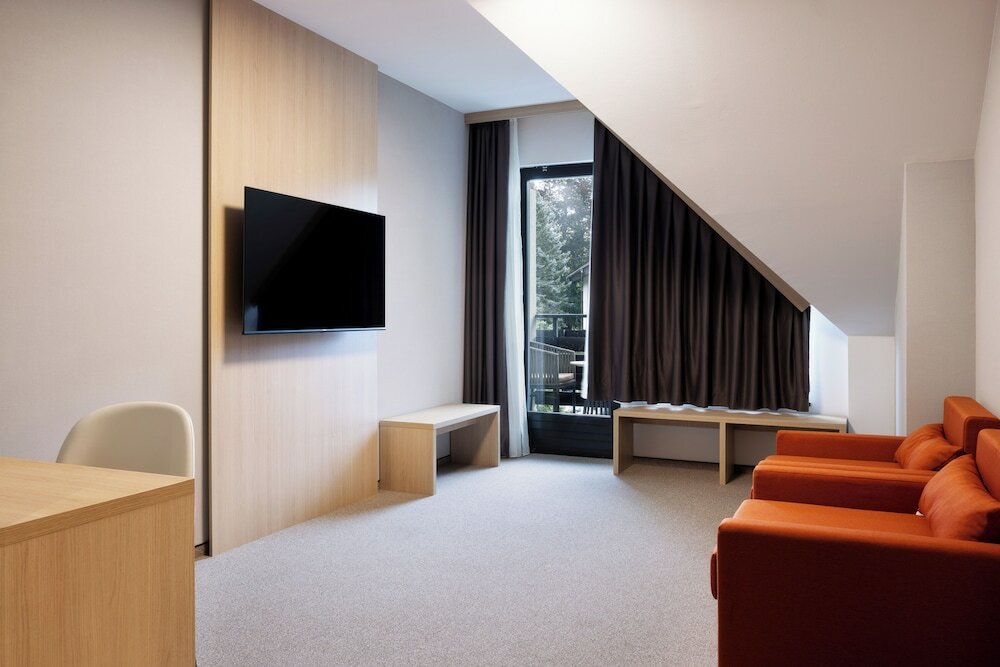 Фото Hotel Kompas