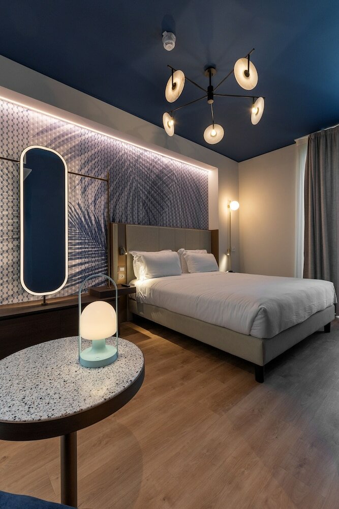 Фото Boutique Hotel Martini 17