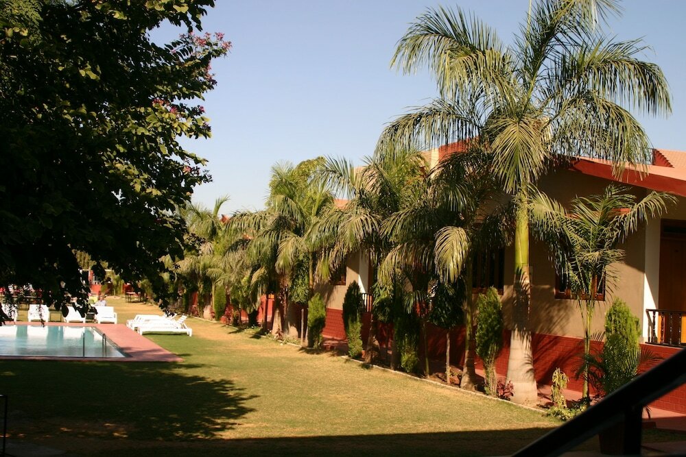 Фото Hotel Ranthambore Regency
