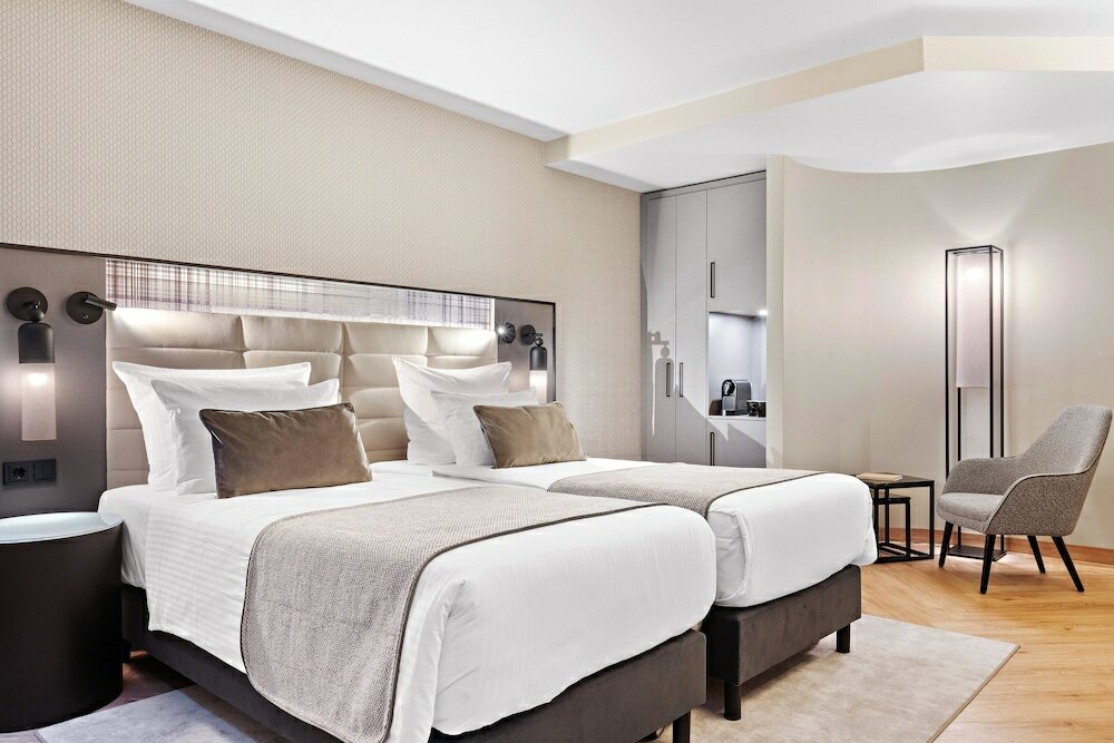 Фото Leonardo Royal Hotel Frankfurt