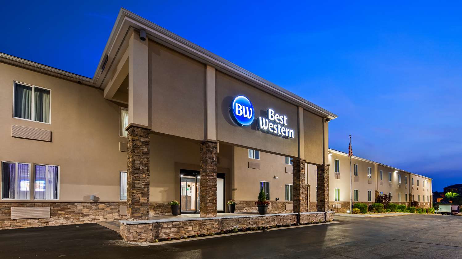 Фото Best Western Milford Inn