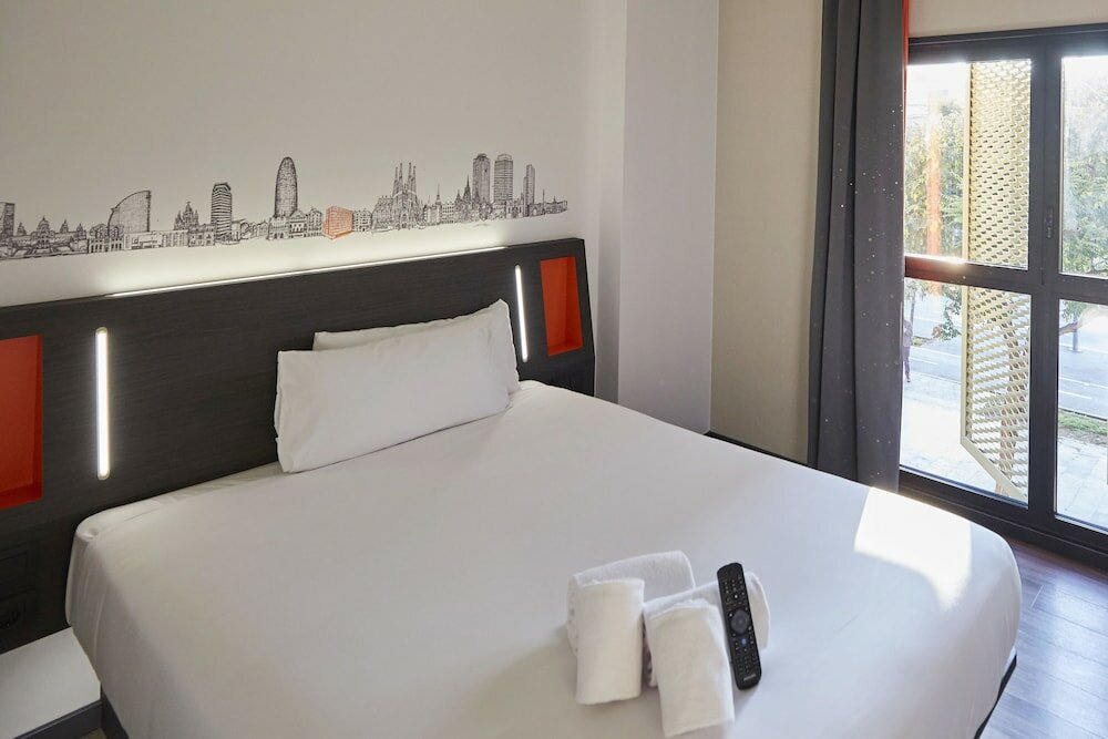 Фото EasyHotel Barcelona Fira