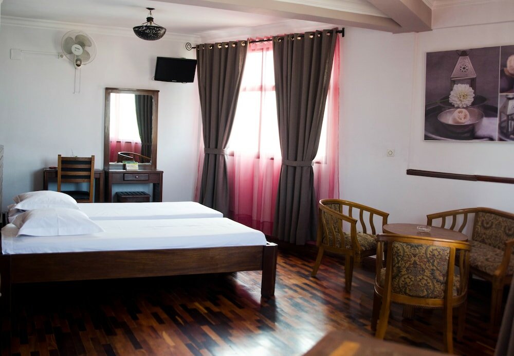 Фото Anjary Hôtel