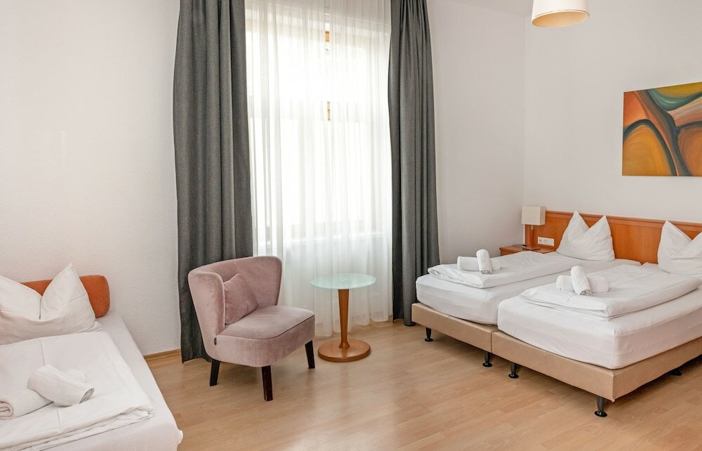 Фото Hotel Graf Zeppelin