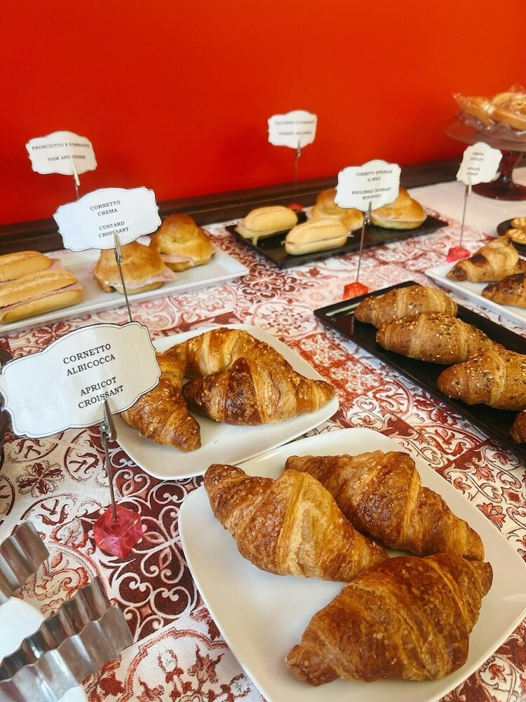 Фото La Chicca Palace Hotel