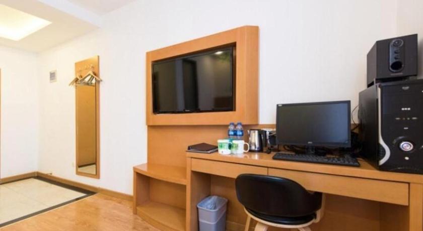 Фото Vatica TianJin NanKai Hardware Market West JieYuan Road Hotel