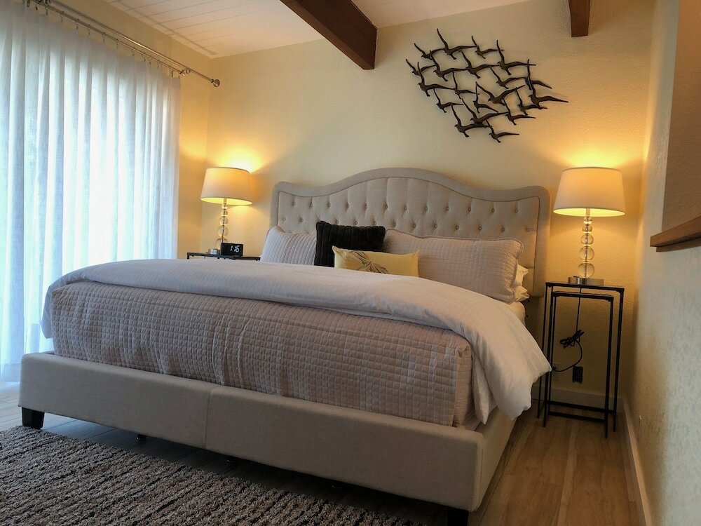 Фото Seafoam Lodge