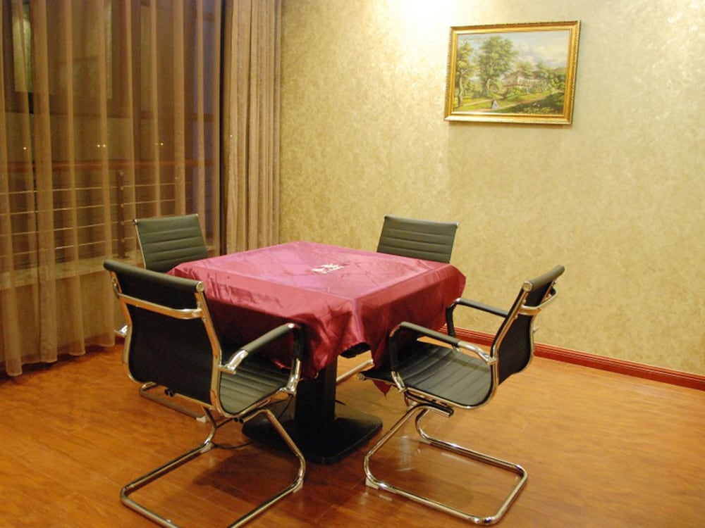 Фото GreenTree Eastern Quzhou Hewu Road Hotel