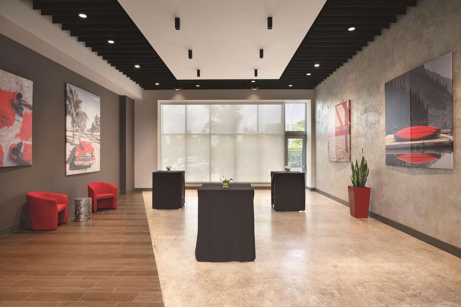 Фото Radisson Red Miami Airport