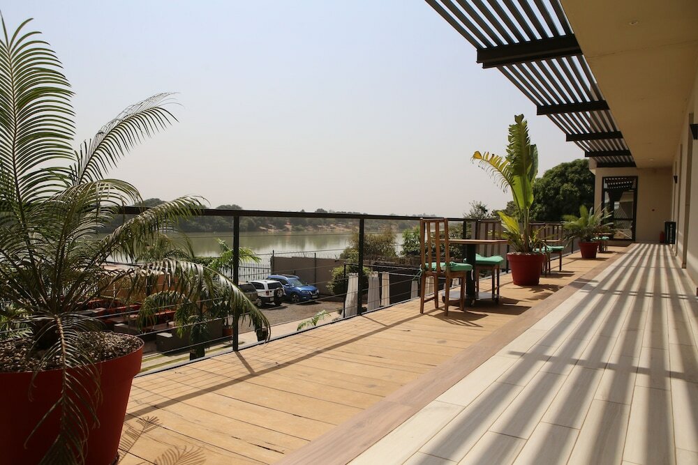 Фото Au Bord De L'Eau