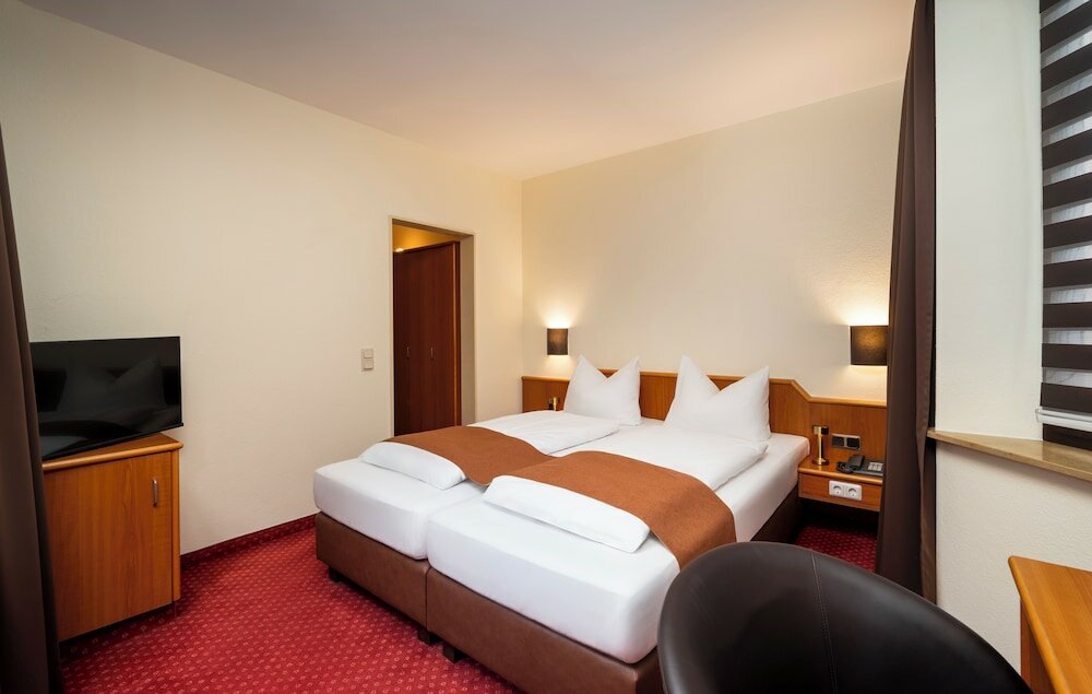 Фото Arkaden Hotel