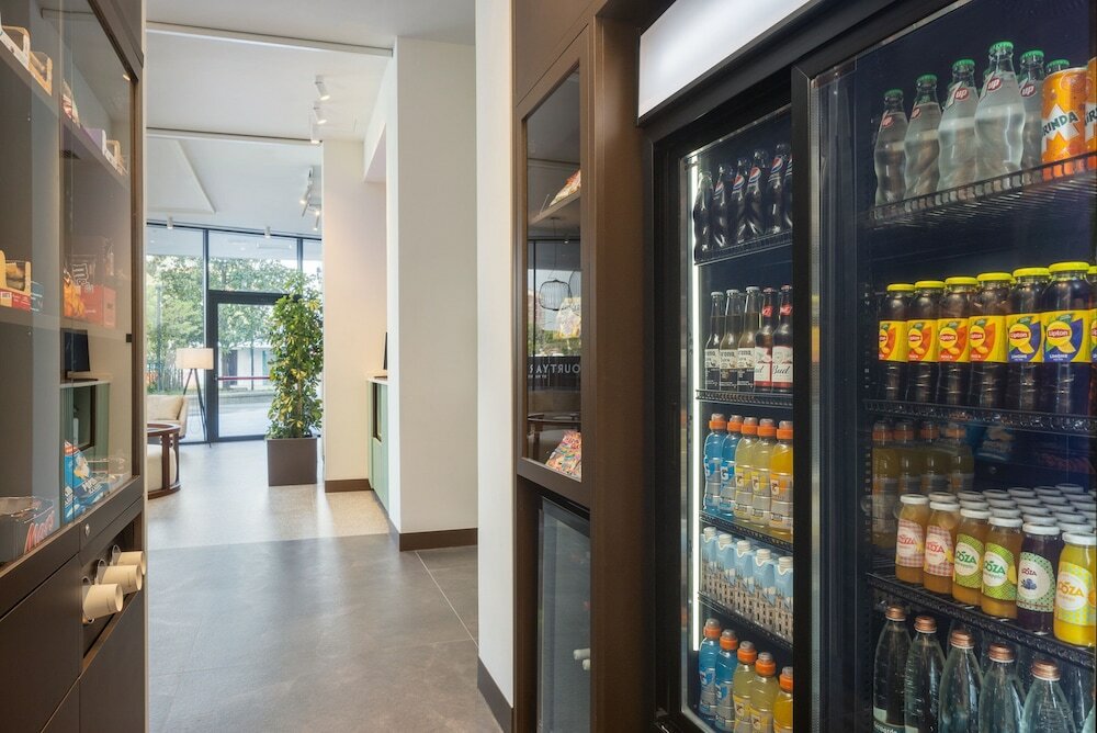 Фото Courtyard by Marriott Milano Linate