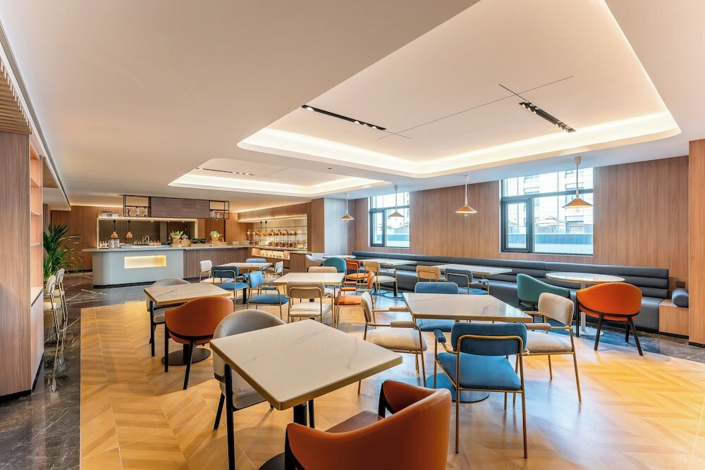 Фото Holiday Inn Express Luoyang Longmen