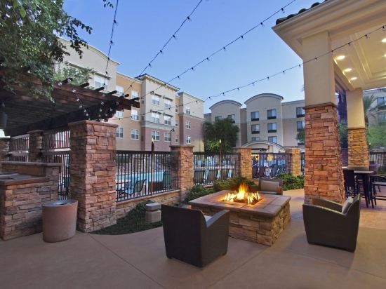 Фото Springhill Suites Phoenix Glendale Sports & Entertainment District