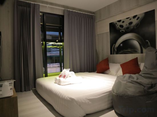 Фото Sleep Walker Poshtel - Hostel