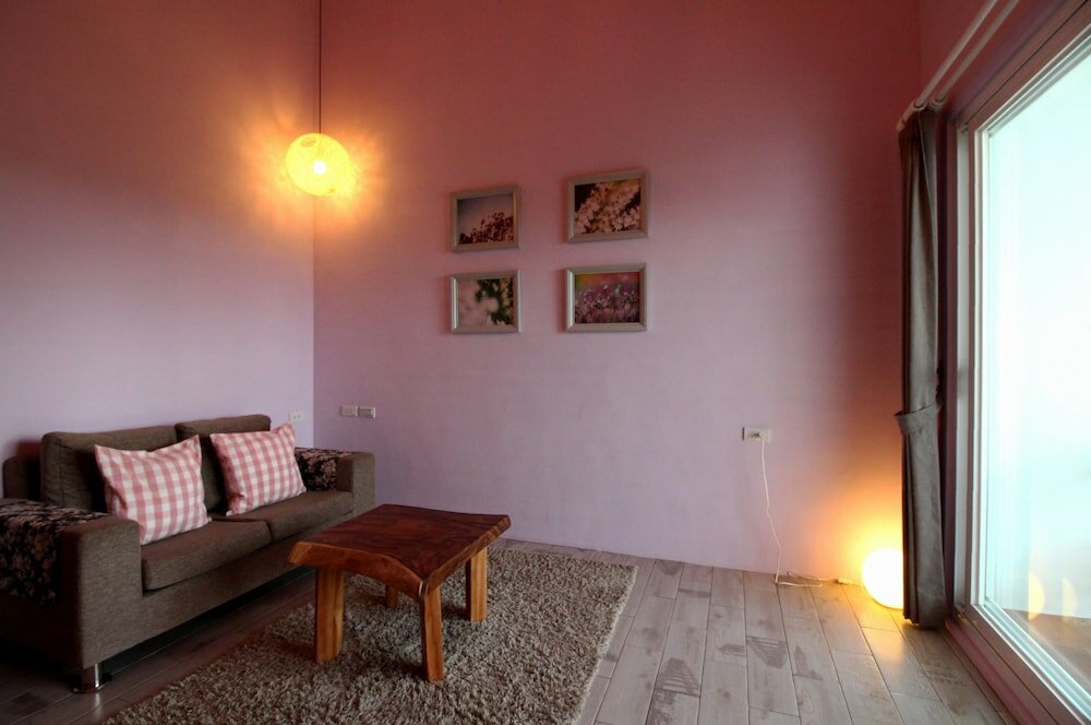 Фото Bonjour Bebe Hostel