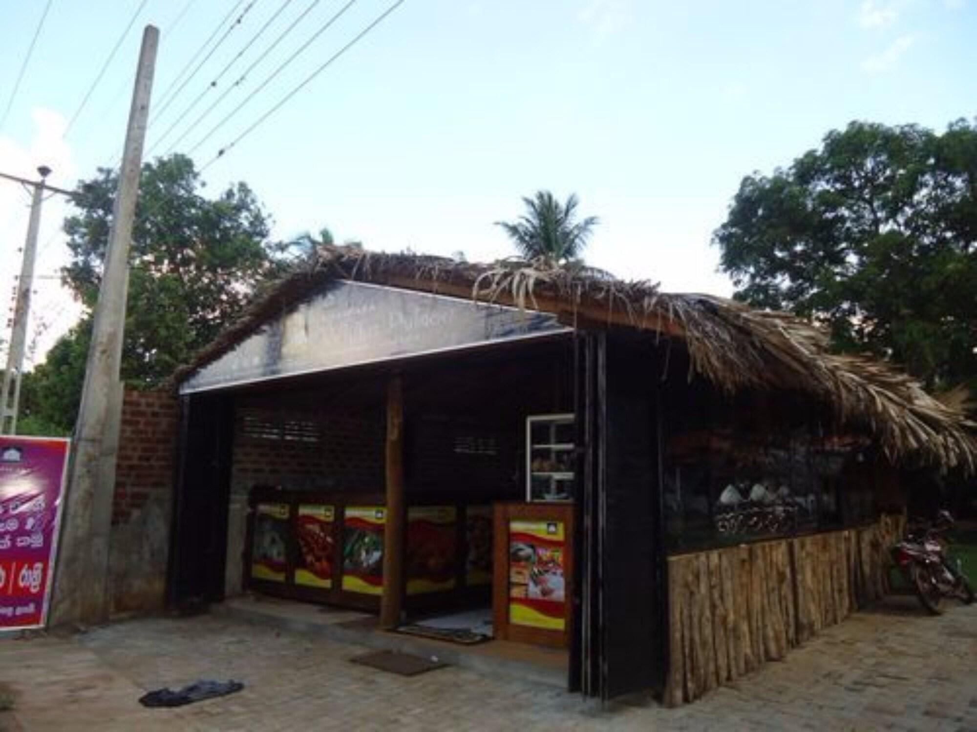 Фото Rajarata White Palace