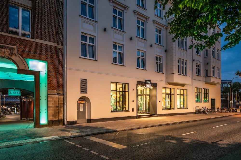 Фото отеля 1