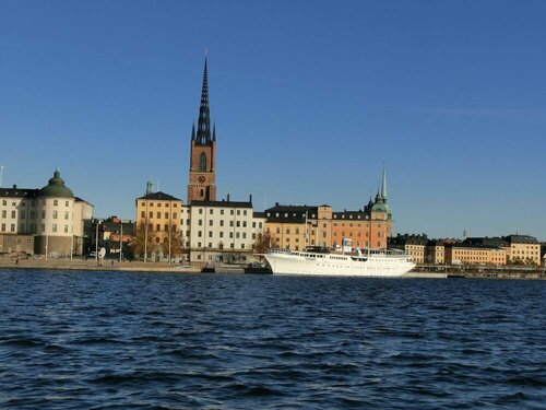 Внешний вид отеля Malardrottningen Yacht Hotel & Restaurant в Стокгольме, фото 3