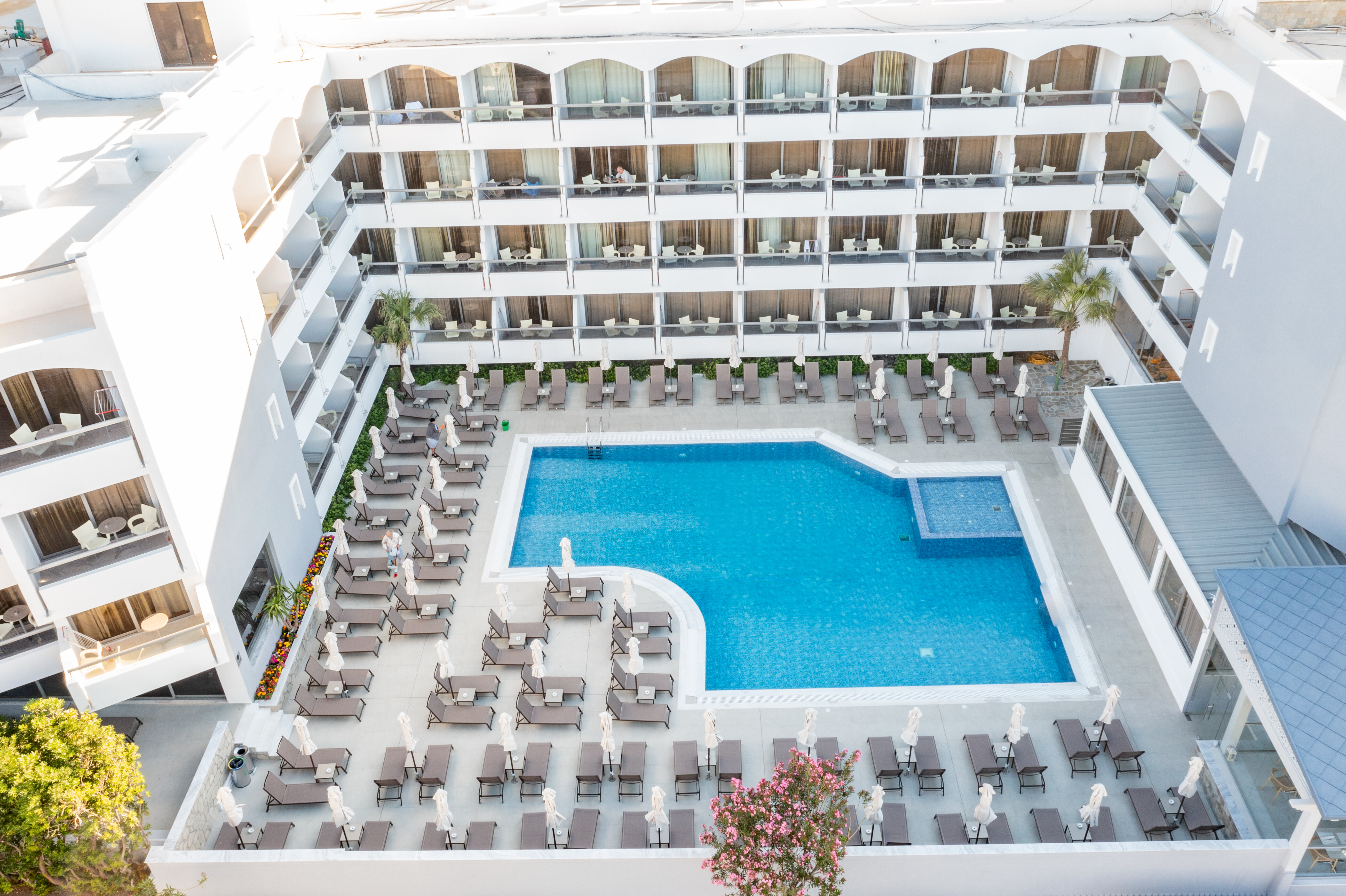 Фото отеля 3