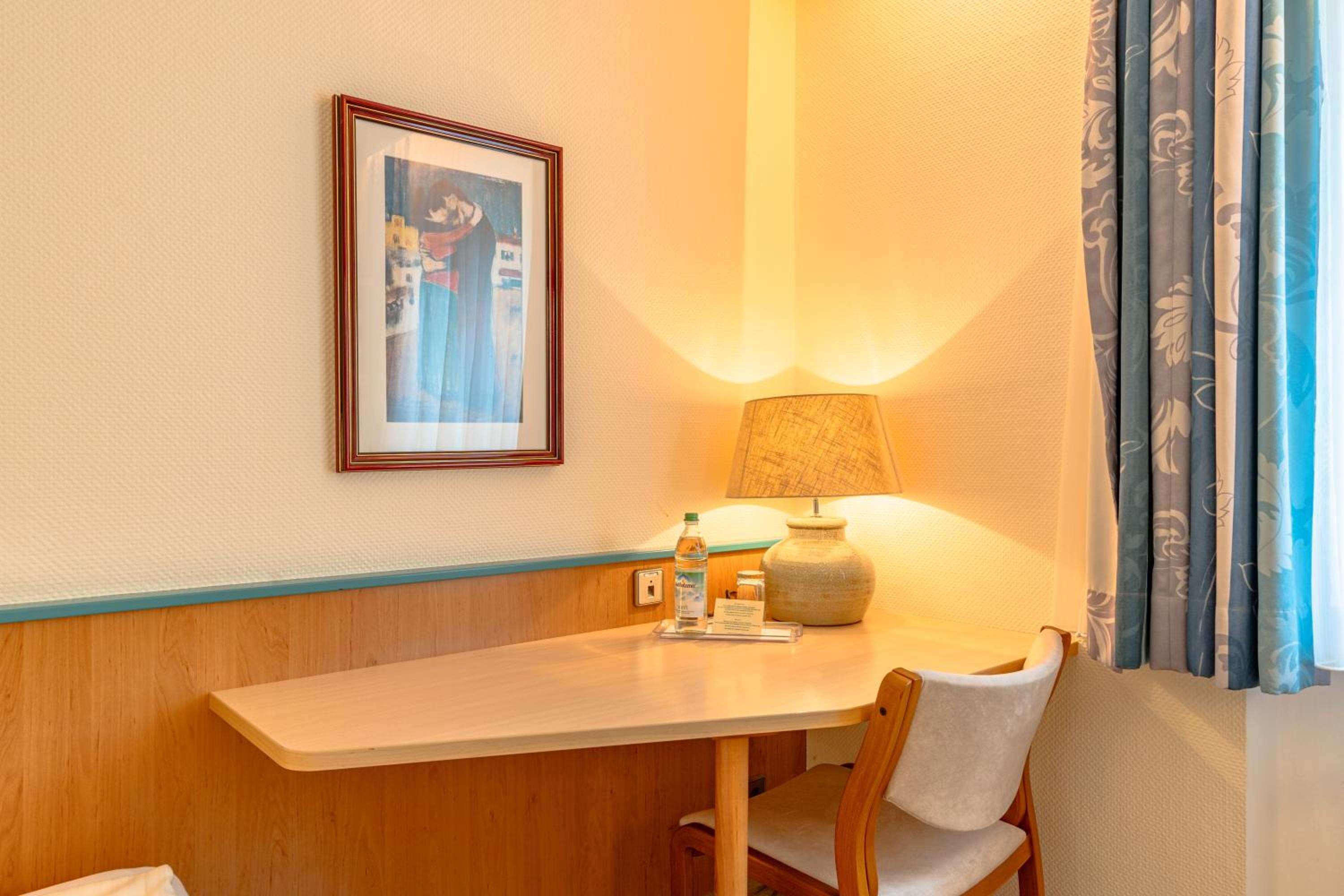 Фото Parkhotel Crombach