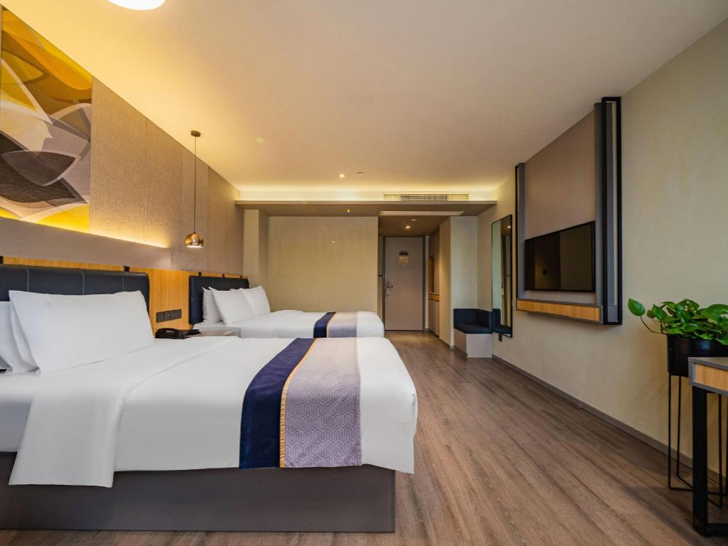 Фото Homeinn Selected Hotel Chengdu Panda Base Zoo Subway Station