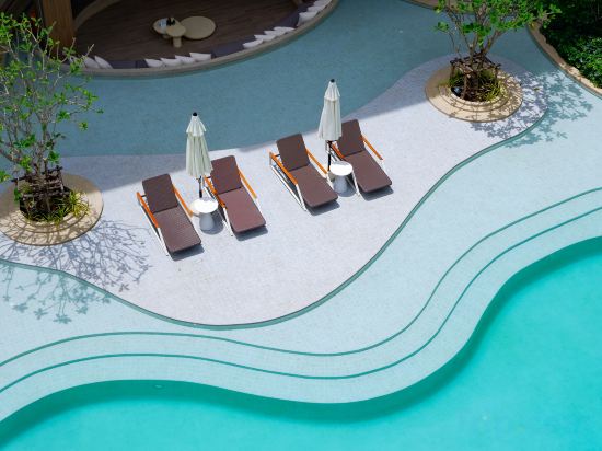 Фото Laya Resort Phuket