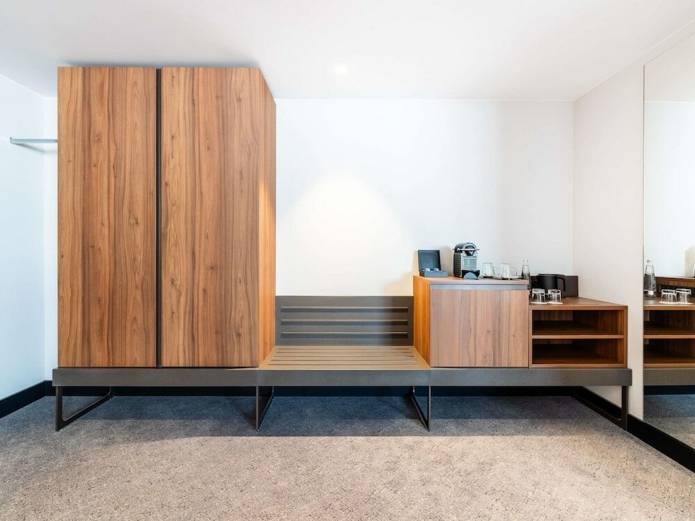 Фото Novotel Regensburg Zentrum