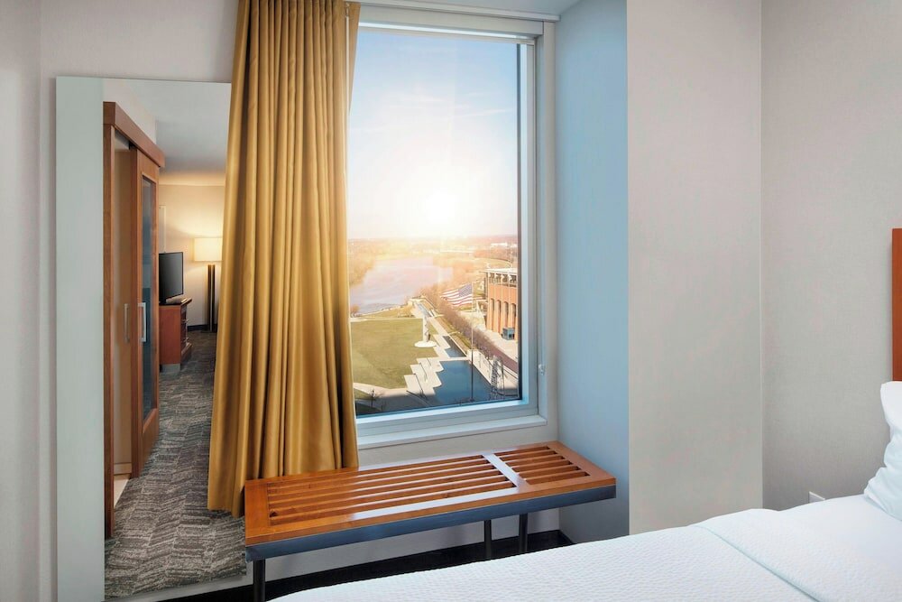 Фото SpringHill Suites by Marriott Indianapolis Downtown