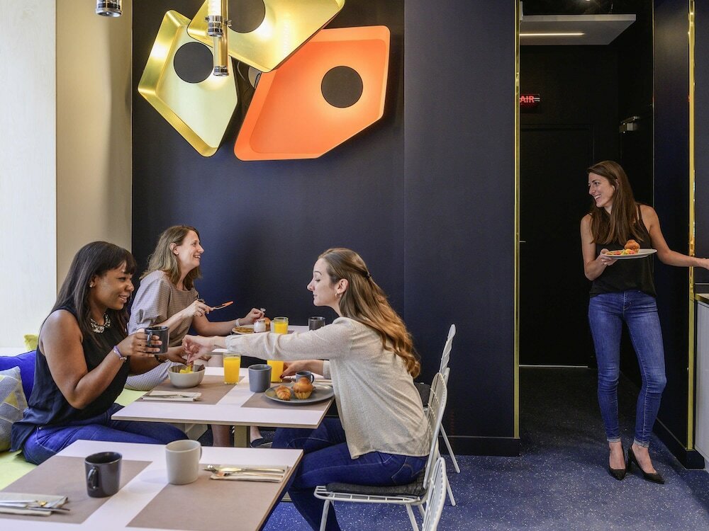 Фото Ibis Styles Paris Opéra Lafayette