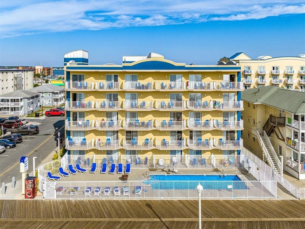 Фото Crystal Beach Hotel