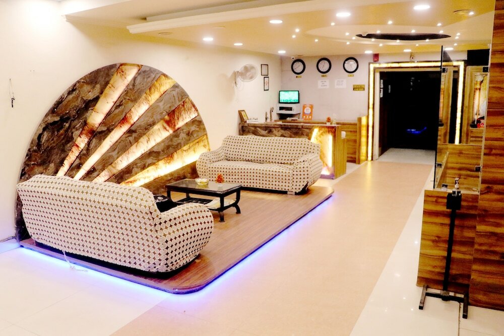 Фото Hotel Riya Palace