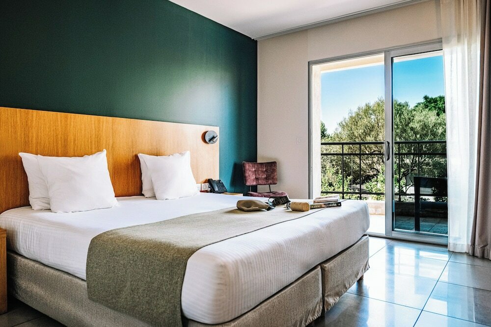 Фото Hôtel Costa Salina