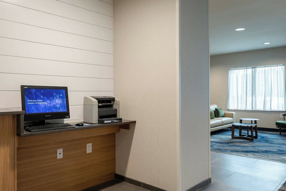 Фото Fairfield Inn by Marriott Savannah Airport