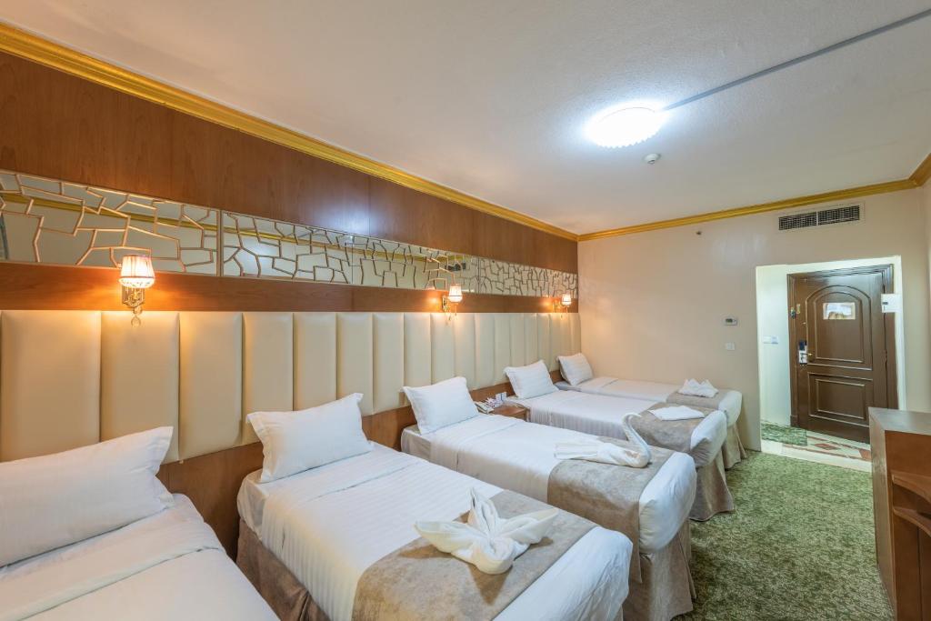 Фото Grand Zowar