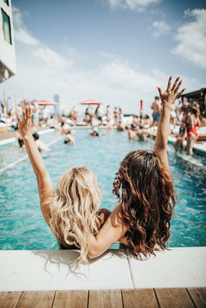 Фото Virgin Hotels Dallas