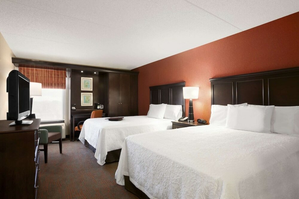 Фото Hampton Inn by Hilton Chicago-Midway Airport