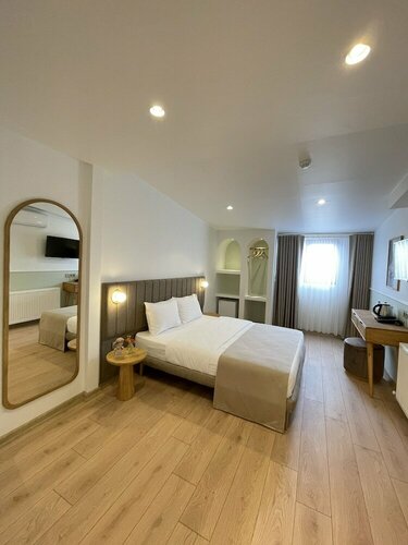 Внешний вид отеля Meshk Airport hotel в Арнавуткёйе, фото 3