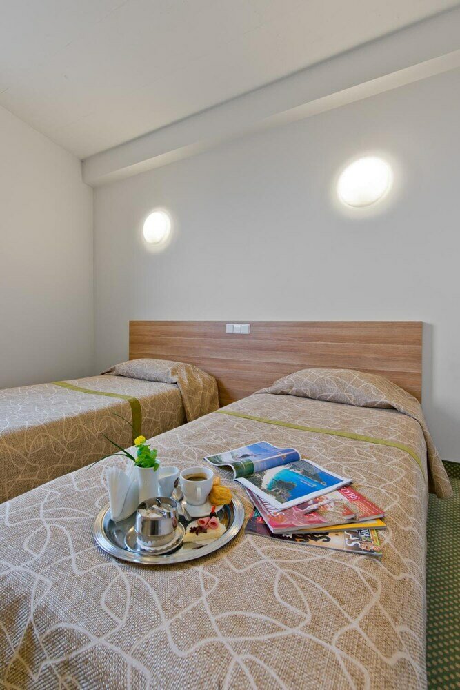 Фото Green Vilnius Hotel
