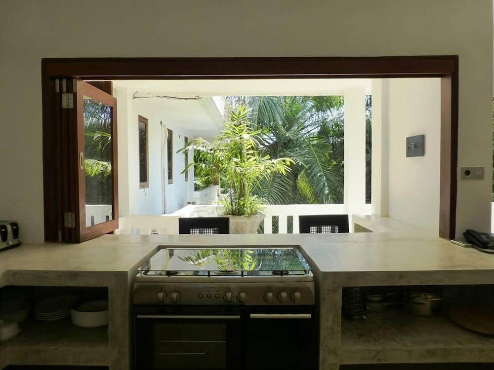 Фото Bali Mystique Hotel and Apartments