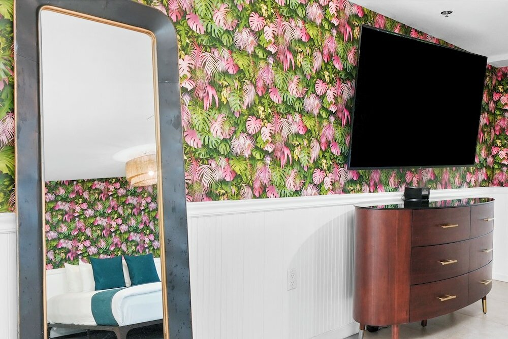 Фото Whitelaw Hotel