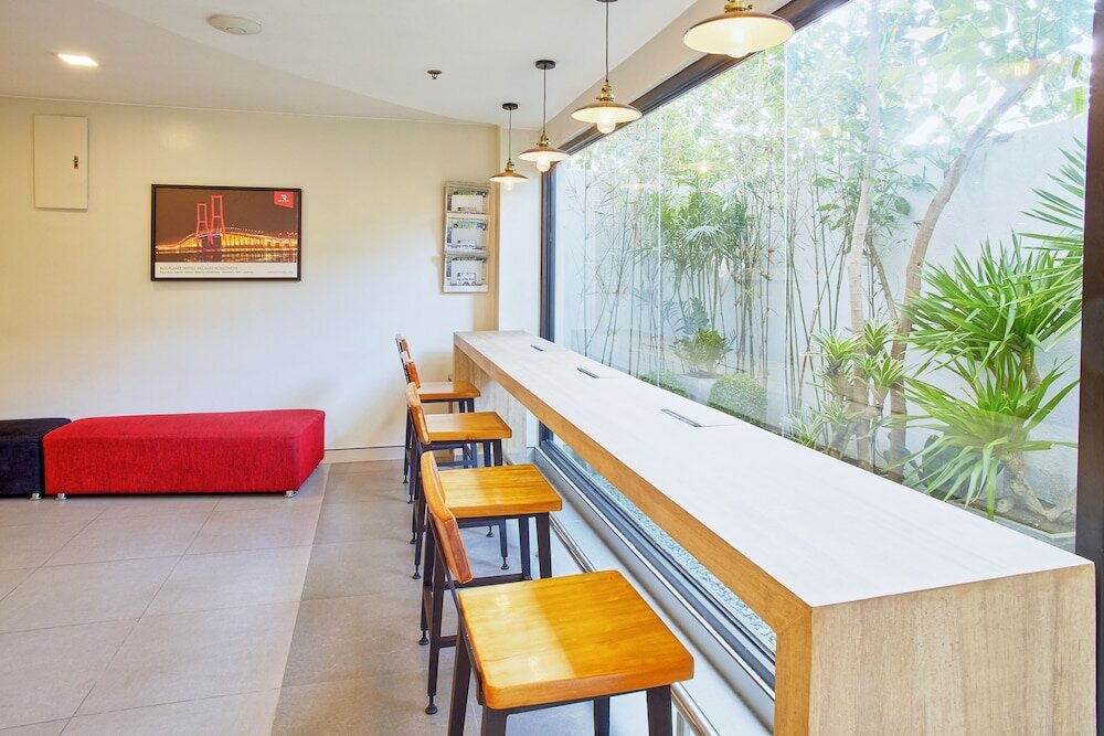 Фото Red Planet Manila Malate Mabini