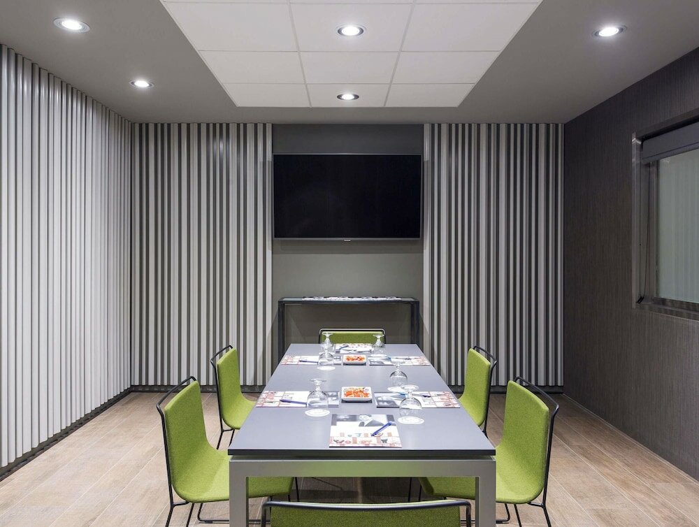 Фото Mercure Madrid Centro