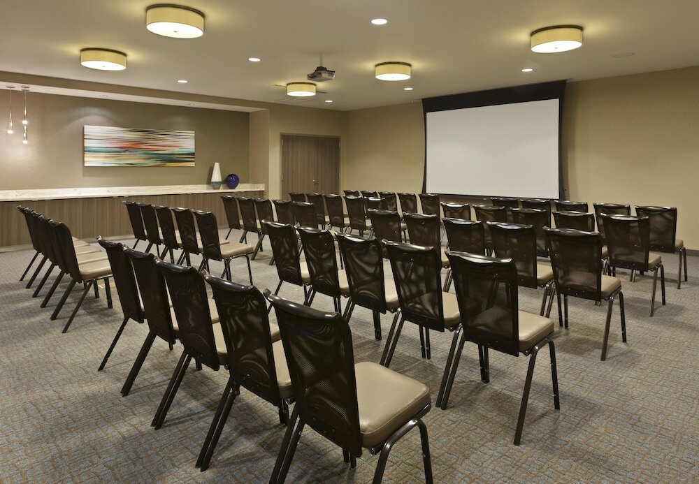 Фото Courtyard by Marriott Orlando South/Grande Lakes Area