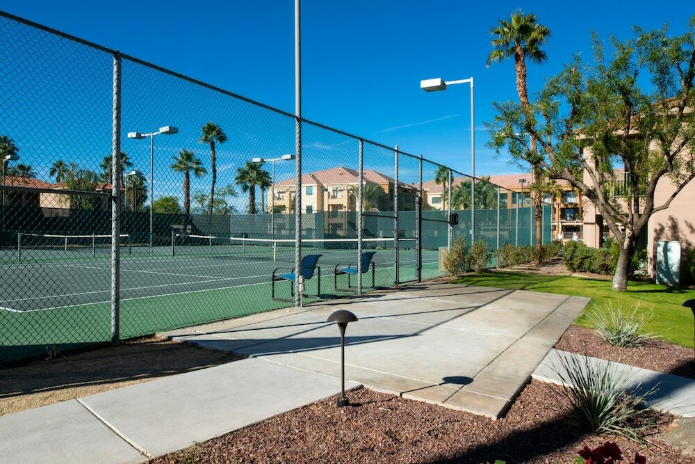 Фото Courtyard Palm Desert by Marriott