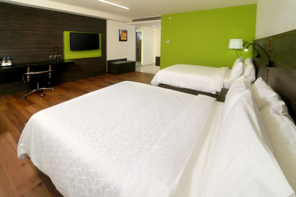 Фото Holiday Inn Express Mexico Aeropuerto