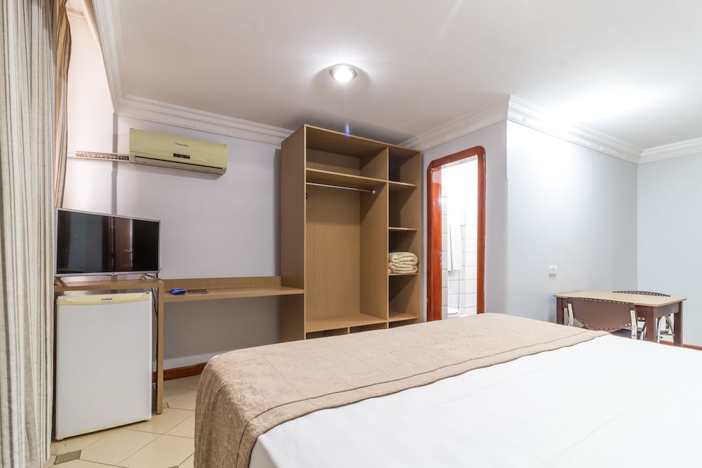 Фото Umuarama Plaza Hotel