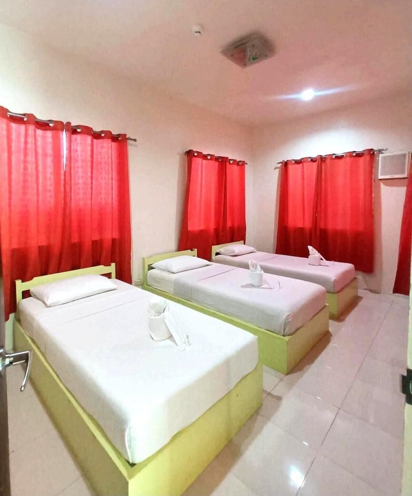 Фото Sulit Budget Hotel