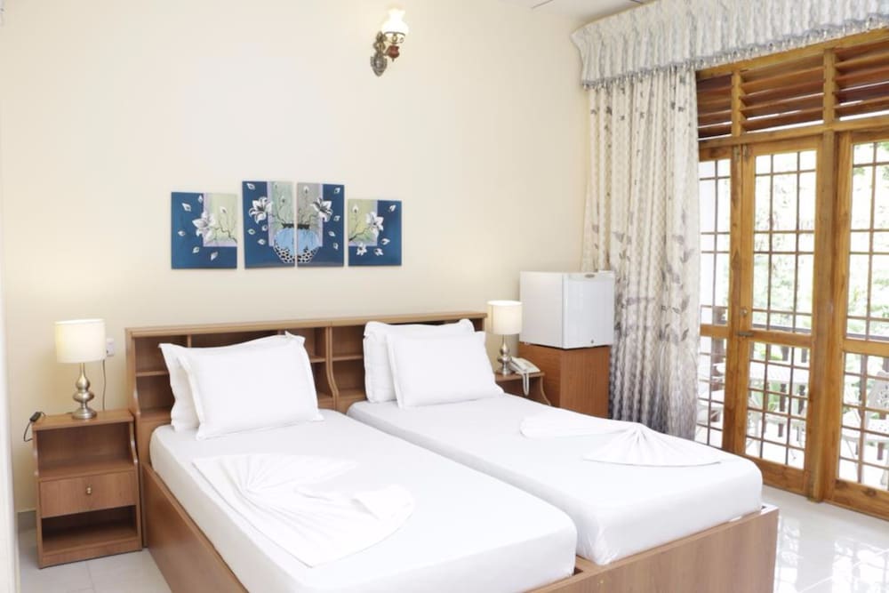 Фото London Palace